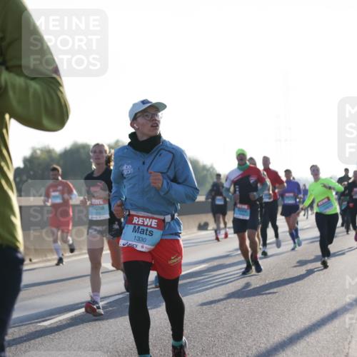 03.10.2025 - Köhlbrandbrückenlauf Jannik Wohlers http://msf.ph/oto/9061869 03.10.2025 09:15:15 Position 3 1517, 1330 meine-sportfotos.de
