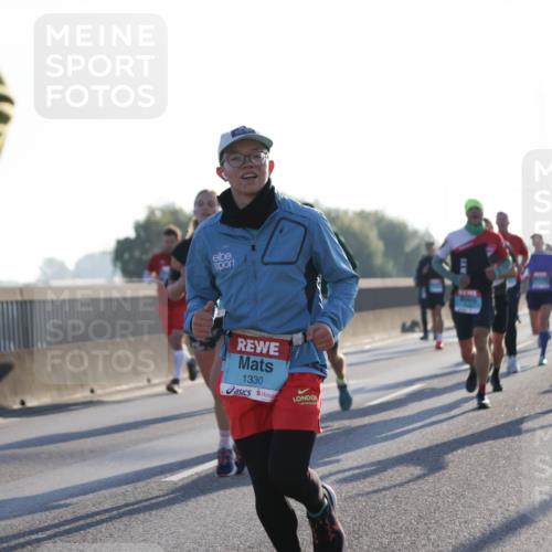 03.10.2025 - Köhlbrandbrückenlauf Jannik Wohlers http://msf.ph/oto/9061890 03.10.2025 09:15:15 Position 3 1330 meine-sportfotos.de