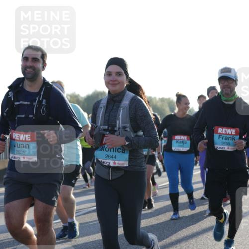 03.10.2025 - Köhlbrandbrückenlauf Jannik Wohlers http://msf.ph/oto/9061933 03.10.2025 09:23:21 Position 3 2635, 1, 2644, 3455 meine-sportfotos.de
