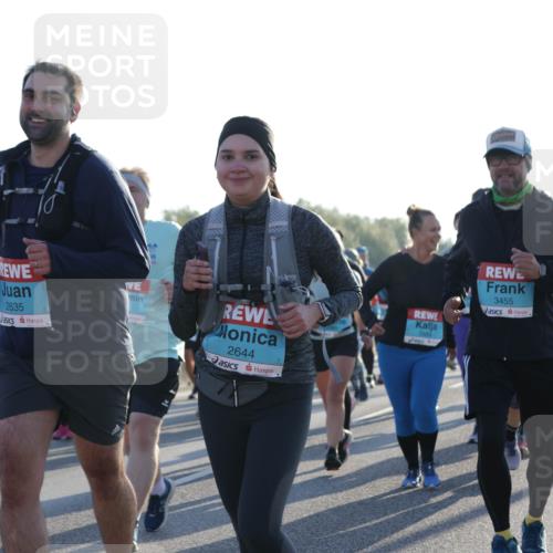 03.10.2025 - Köhlbrandbrückenlauf Jannik Wohlers http://msf.ph/oto/9061941 03.10.2025 09:23:22 Position 3 2635, 2644, 3455 meine-sportfotos.de