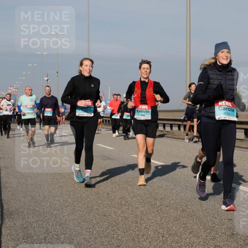 03.10.2025 - Köhlbrandbrückenlauf Fabian Wolf http://msf.ph/oto/9061962 03.10.2025 10:06:00 Position 3 1440, 3110 meine-sportfotos.de