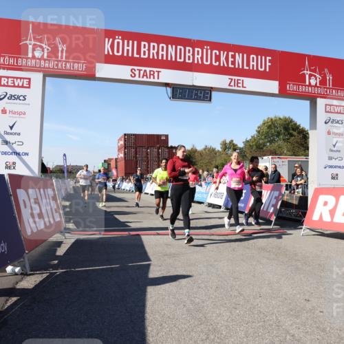 03.10.2025 - Köhlbrandbrückenlauf Lena Gebhardt http://msf.ph/oto/9062038 03.10.2025 13:11:43 Ziel 4158, 4178, 4353, 4354, 4427, 4469, 4501, 4538, 4568, 4617, 4736, 4777, 4782, 4799, 4845, 5097, 5866, 5869, 5937, 6217, 6218, 6517, 6622, 6689 meine-sportfotos.de