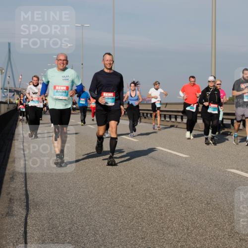 03.10.2025 - Köhlbrandbrückenlauf Fabian Wolf http://msf.ph/oto/9062076 03.10.2025 10:06:04 Position 3 2848 meine-sportfotos.de