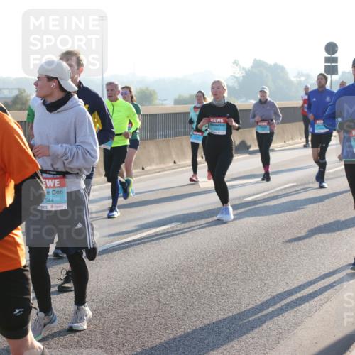 03.10.2025 - Köhlbrandbrückenlauf Lena Gebhardt http://msf.ph/oto/9062085 03.10.2025 09:20:06 Position 1 1430, 544, 3202 meine-sportfotos.de