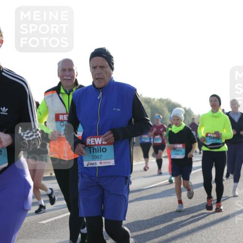 03.10.2025 - Köhlbrandbrückenlauf Jannik Wohlers http://msf.ph/oto/9062086 03.10.2025 09:23:26 Position 3 2524, 2244, 2067 meine-sportfotos.de