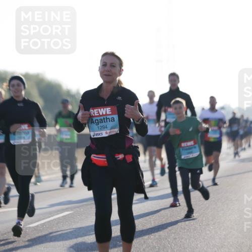 03.10.2025 - Köhlbrandbrückenlauf Jannik Wohlers http://msf.ph/oto/9062098 03.10.2025 09:15:19 Position 3 1294 meine-sportfotos.de