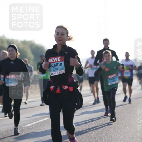 03.10.2025 - Köhlbrandbrückenlauf Jannik Wohlers http://msf.ph/oto/9062110 03.10.2025 09:15:19 Position 3 1294 meine-sportfotos.de