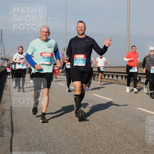 03.10.2025 - Köhlbrandbrückenlauf Fabian Wolf http://msf.ph/oto/9062124 03.10.2025 10:06:05 Position 3 2848, 2847 meine-sportfotos.de