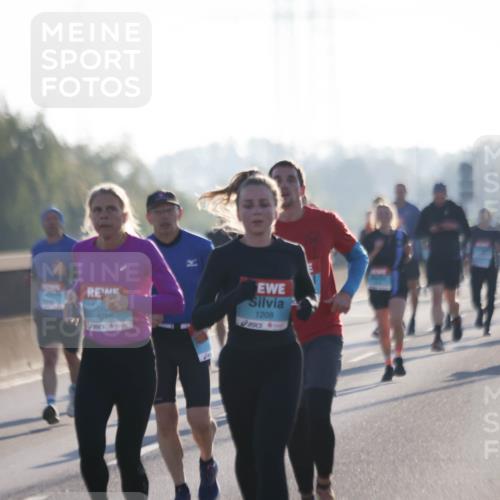 03.10.2025 - Köhlbrandbrückenlauf Jannik Wohlers http://msf.ph/oto/9062217 03.10.2025 09:15:30 Position 3 3766, 1208 meine-sportfotos.de