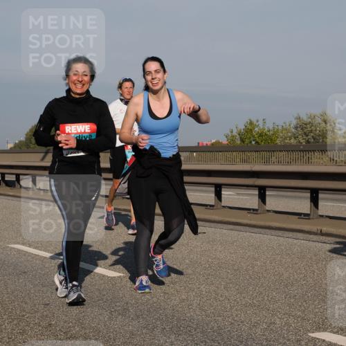 03.10.2025 - Köhlbrandbrückenlauf Fabian Wolf http://msf.ph/oto/9062294 03.10.2025 10:06:09 Position 3  meine-sportfotos.de