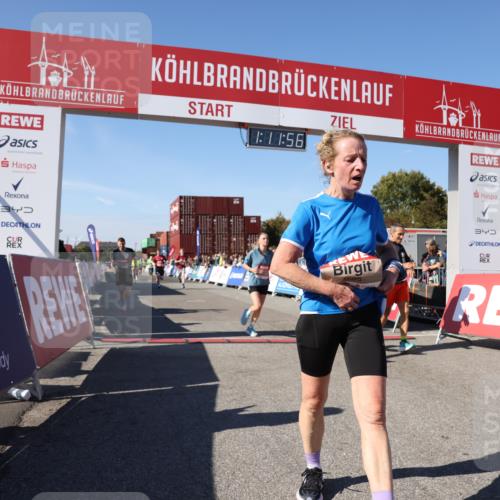 03.10.2025 - Köhlbrandbrückenlauf Lena Gebhardt http://msf.ph/oto/9062366 03.10.2025 13:11:57 Ziel 4100, 4101, 4469, 4685, 5097, 5396, 5426, 5910, 5911, 5927, 6033, 6048, 6049, 6763, 6796 meine-sportfotos.de