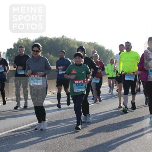 03.10.2025 - Köhlbrandbrückenlauf Jannik Wohlers http://msf.ph/oto/9062391 03.10.2025 09:23:38 Position 3 2899, 3, 2898, 2058 meine-sportfotos.de