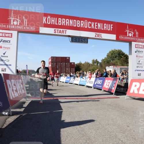 03.10.2025 - Köhlbrandbrückenlauf Lena Gebhardt http://msf.ph/oto/9062400 03.10.2025 13:11:58 Ziel 4100, 4101, 4469, 4685, 5097, 5396, 5426, 5856, 5910, 5911, 5927, 6033, 6048, 6049, 6184, 6763, 6796 meine-sportfotos.de