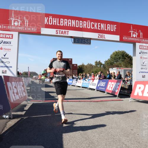 03.10.2025 - Köhlbrandbrückenlauf Lena Gebhardt http://msf.ph/oto/9062436 03.10.2025 13:11:59 Ziel 4100, 4101, 4176, 4685, 5097, 5396, 5426, 5856, 5910, 5911, 5927, 6033, 6048, 6049, 6184, 6763, 6796 meine-sportfotos.de