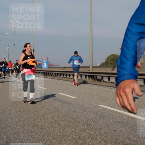 03.10.2025 - Köhlbrandbrückenlauf Fabian Wolf http://msf.ph/oto/9062503 03.10.2025 10:06:16 Position 3  meine-sportfotos.de