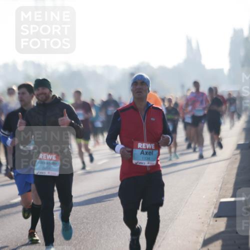 03.10.2025 - Köhlbrandbrückenlauf Jannik Wohlers http://msf.ph/oto/9062555 03.10.2025 09:15:42 Position 3 2959, 1134 meine-sportfotos.de