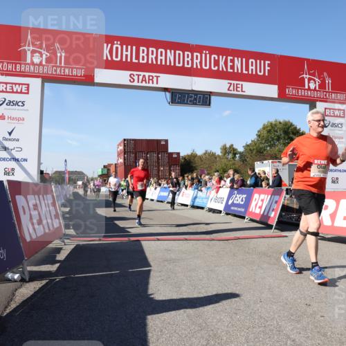 03.10.2025 - Köhlbrandbrückenlauf Lena Gebhardt http://msf.ph/oto/9062656 03.10.2025 13:12:07 Ziel 4176, 4305, 4369, 4468, 4470, 4474, 5644, 5856, 5910, 5911, 5927, 6098, 6121, 6184, 6185, 6796 meine-sportfotos.de