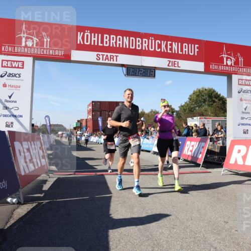 03.10.2025 - Köhlbrandbrückenlauf Lena Gebhardt http://msf.ph/oto/9062807 03.10.2025 13:12:14 Ziel 4176, 4266, 4305, 4369, 4468, 4470, 4474, 4656, 5062, 5644, 5856, 6098, 6121, 6184, 6185, 6565, 6566 meine-sportfotos.de