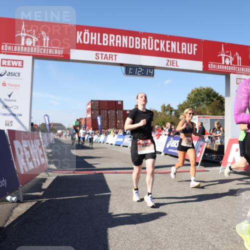 03.10.2025 - Köhlbrandbrückenlauf Lena Gebhardt http://msf.ph/oto/9062849 03.10.2025 13:12:15 Ziel 4176, 4266, 4305, 4369, 4468, 4470, 4474, 4656, 5062, 5644, 6098, 6121, 6185, 6565, 6566 meine-sportfotos.de