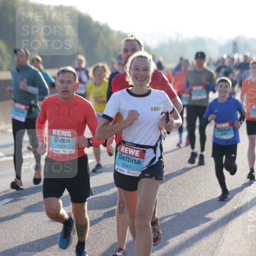 03.10.2025 - Köhlbrandbrückenlauf Jannik Wohlers http://msf.ph/oto/9062873 03.10.2025 09:15:56 Position 3 1165, 3341 meine-sportfotos.de