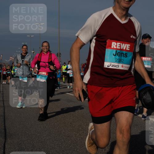 03.10.2025 - Köhlbrandbrückenlauf Fabian Wolf http://msf.ph/oto/9062883 03.10.2025 10:06:28 Position 3 1509, 2382, 2782 meine-sportfotos.de