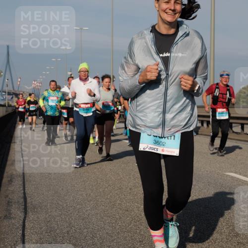 03.10.2025 - Köhlbrandbrückenlauf Fabian Wolf http://msf.ph/oto/9062983 03.10.2025 10:06:31 Position 3 3602 meine-sportfotos.de