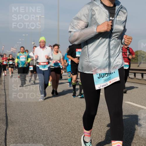 03.10.2025 - Köhlbrandbrückenlauf Fabian Wolf http://msf.ph/oto/9062990 03.10.2025 10:06:31 Position 3 3602 meine-sportfotos.de