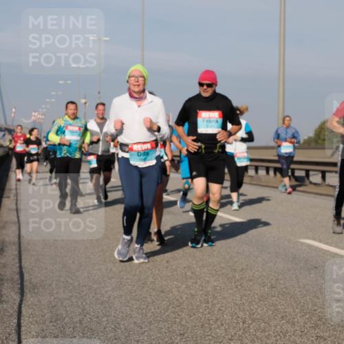 03.10.2025 - Köhlbrandbrückenlauf Fabian Wolf http://msf.ph/oto/9063020 03.10.2025 10:06:33 Position 3  meine-sportfotos.de