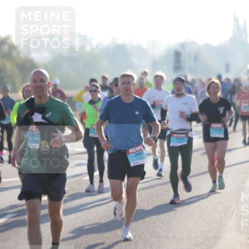 03.10.2025 - Köhlbrandbrückenlauf Jannik Wohlers http://msf.ph/oto/9063051 03.10.2025 09:16:01 Position 3 307, 1357 meine-sportfotos.de
