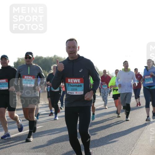03.10.2025 - Köhlbrandbrückenlauf Jannik Wohlers http://msf.ph/oto/9063113 03.10.2025 09:23:54 Position 3 2783, 2308 meine-sportfotos.de