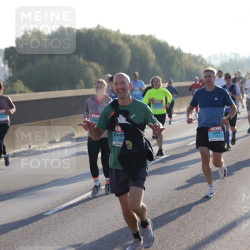 03.10.2025 - Köhlbrandbrückenlauf Jannik Wohlers http://msf.ph/oto/9063118 03.10.2025 09:16:04 Position 3 307, 1357 meine-sportfotos.de