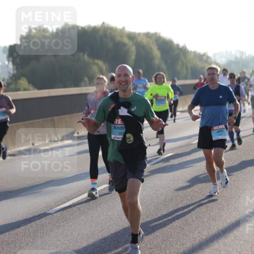03.10.2025 - Köhlbrandbrückenlauf Jannik Wohlers http://msf.ph/oto/9063122 03.10.2025 09:16:04 Position 3 307, 1357 meine-sportfotos.de