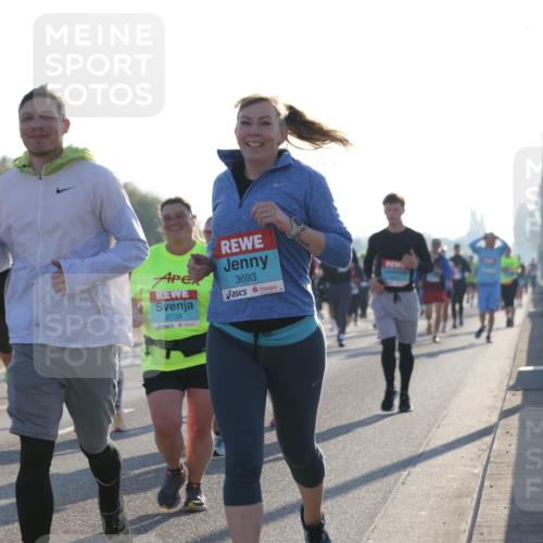 03.10.2025 - Köhlbrandbrückenlauf Jannik Wohlers http://msf.ph/oto/9063173 03.10.2025 09:23:57 Position 3 2741, 2738, 3693 meine-sportfotos.de