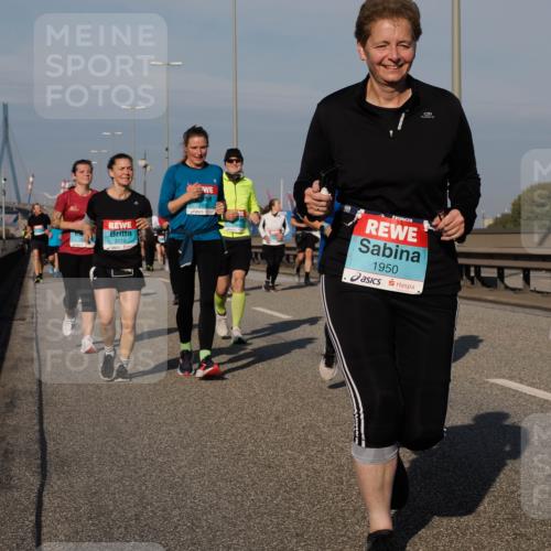 03.10.2025 - Köhlbrandbrückenlauf Fabian Wolf http://msf.ph/oto/9063195 03.10.2025 10:06:38 Position 3 2019, 1950 meine-sportfotos.de