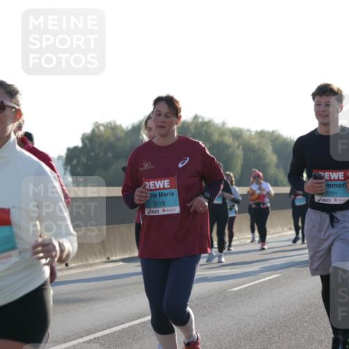 03.10.2025 - Köhlbrandbrückenlauf Jannik Wohlers http://msf.ph/oto/9063268 03.10.2025 09:24:00 Position 3 2340, 3019, 3291 meine-sportfotos.de