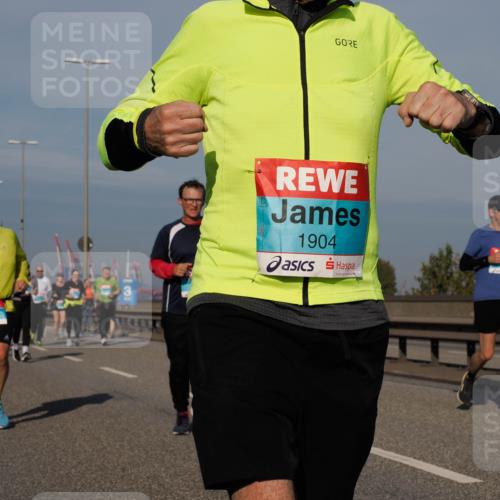 03.10.2025 - Köhlbrandbrückenlauf Fabian Wolf http://msf.ph/oto/9063357 03.10.2025 10:06:44 Position 3 3, 1904 meine-sportfotos.de