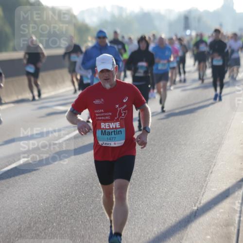 03.10.2025 - Köhlbrandbrückenlauf Jannik Wohlers http://msf.ph/oto/9063386 03.10.2025 09:16:14 Position 3 1477 meine-sportfotos.de
