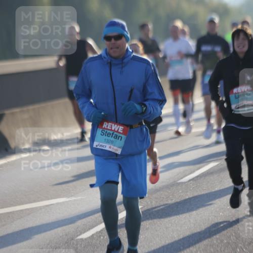 03.10.2025 - Köhlbrandbrückenlauf Jannik Wohlers http://msf.ph/oto/9063410 03.10.2025 09:16:16 Position 3 1328, 1673 meine-sportfotos.de