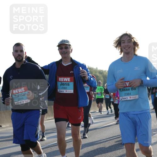 03.10.2025 - Köhlbrandbrückenlauf Jannik Wohlers http://msf.ph/oto/9063486 03.10.2025 09:24:08 Position 3 2383, 2239, 2382, 2384 meine-sportfotos.de