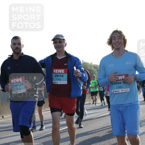 03.10.2025 - Köhlbrandbrückenlauf Jannik Wohlers http://msf.ph/oto/9063489 03.10.2025 09:24:08 Position 3 2383, 2382, 2239, 01, 10, 2013, 2384 meine-sportfotos.de