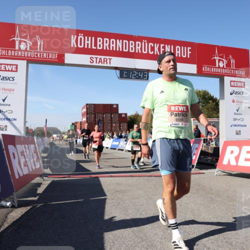 03.10.2025 - Köhlbrandbrückenlauf Lena Gebhardt http://msf.ph/oto/9063507 03.10.2025 13:12:44 Ziel 4048, 4391, 4392, 4527, 4609, 4855, 4858, 4864, 4873, 4975, 5874, 5916, 6466, 6588 meine-sportfotos.de