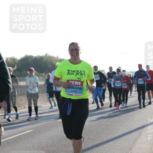 03.10.2025 - Köhlbrandbrückenlauf Jannik Wohlers http://msf.ph/oto/9063546 03.10.2025 09:24:12 Position 3 71, 1800 meine-sportfotos.de