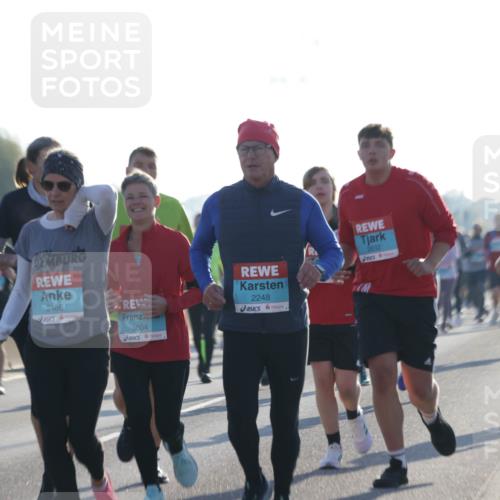 03.10.2025 - Köhlbrandbrückenlauf Jannik Wohlers http://msf.ph/oto/9063575 03.10.2025 09:24:15 Position 3 2463, 2466, 3604, 2248, 2632, 66415 meine-sportfotos.de