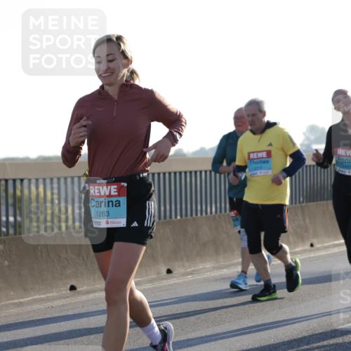 03.10.2025 - Köhlbrandbrückenlauf Jannik Wohlers http://msf.ph/oto/9063623 03.10.2025 09:24:17 Position 3 1263, 2518, 2462, 2463 meine-sportfotos.de