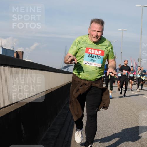 03.10.2025 - Köhlbrandbrückenlauf Fabian Wolf http://msf.ph/oto/9063647 03.10.2025 10:06:56 Position 3 3398 meine-sportfotos.de