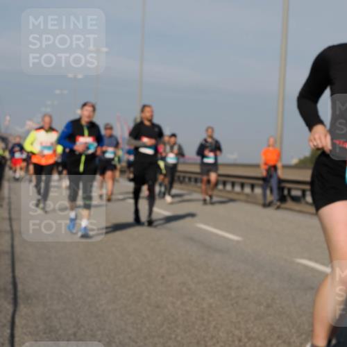 03.10.2025 - Köhlbrandbrückenlauf Fabian Wolf http://msf.ph/oto/9063678 03.10.2025 10:06:58 Position 3  meine-sportfotos.de