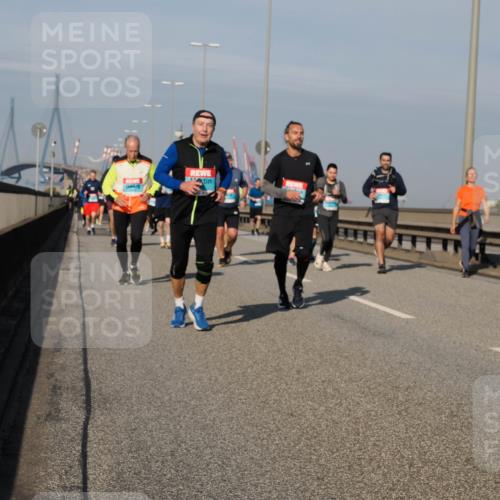 03.10.2025 - Köhlbrandbrückenlauf Fabian Wolf http://msf.ph/oto/9063694 03.10.2025 10:06:58 Position 3  meine-sportfotos.de
