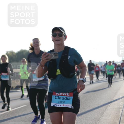 03.10.2025 - Köhlbrandbrückenlauf Jannik Wohlers http://msf.ph/oto/9063741 03.10.2025 09:24:23 Position 3 2830 meine-sportfotos.de
