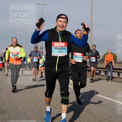 03.10.2025 - Köhlbrandbrückenlauf Fabian Wolf http://msf.ph/oto/9063746 03.10.2025 10:07:00 Position 3 2005, 2779 meine-sportfotos.de