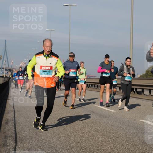 03.10.2025 - Köhlbrandbrückenlauf Fabian Wolf http://msf.ph/oto/9063774 03.10.2025 10:07:02 Position 3 2004, 27 meine-sportfotos.de